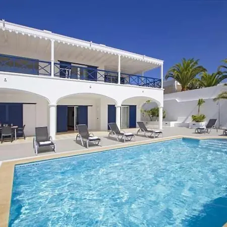 Appartement Sleeps 10 Pool Wifi