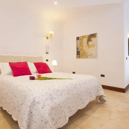 Sleeps 10 Pool Wifi